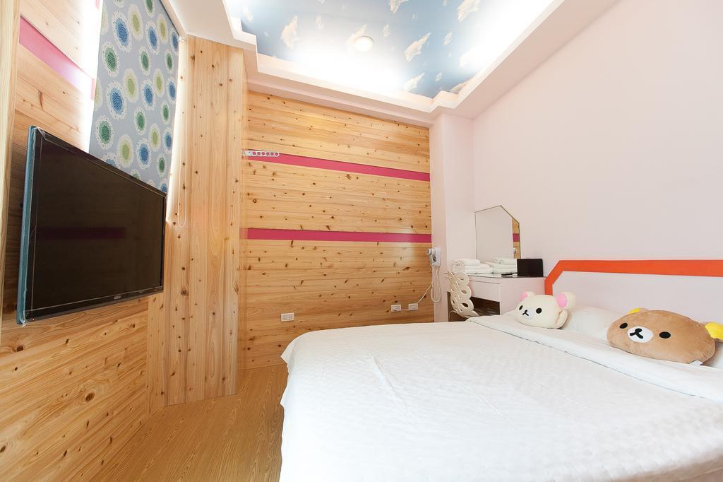 Lover Hot Spring B&B Джиаоси Екстериор снимка