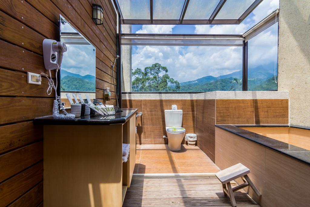 Lover Hot Spring B&B Джиаоси Екстериор снимка