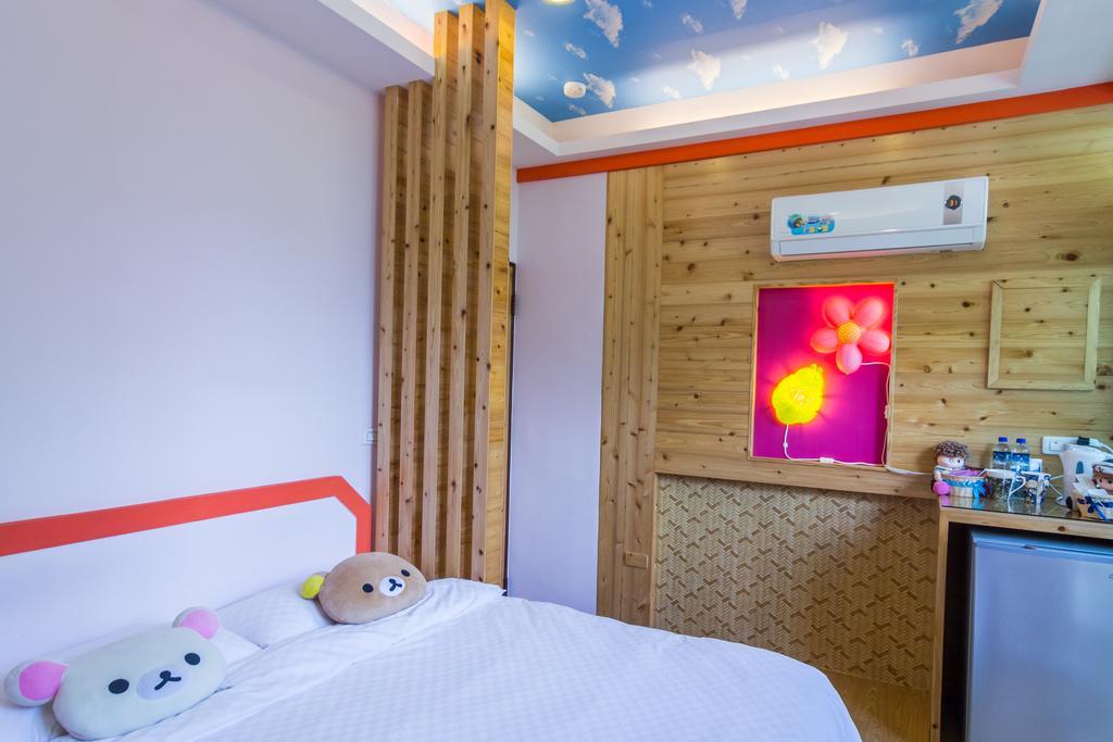 Lover Hot Spring B&B Джиаоси Екстериор снимка