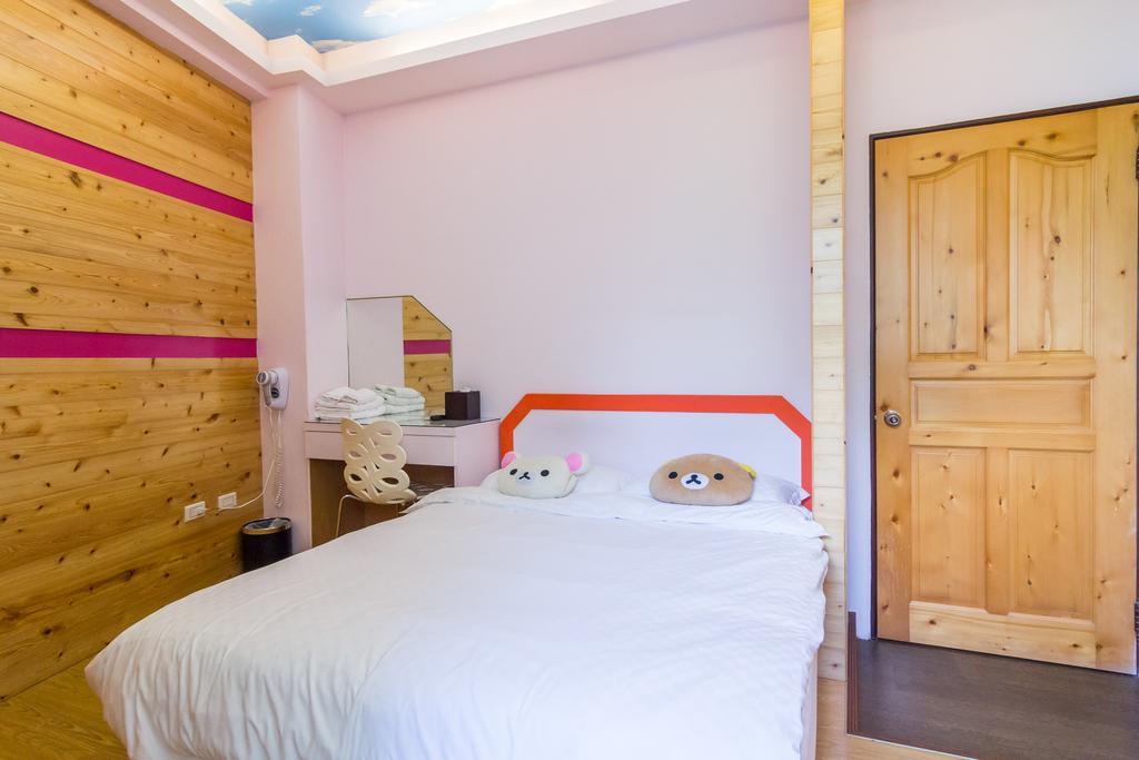 Lover Hot Spring B&B Джиаоси Екстериор снимка